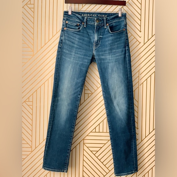 🍀3/$30 American Eagle 30 x 32 Airflex Slim Straight medium Wash Denim Blue Jeans - Picture 2 of 9
